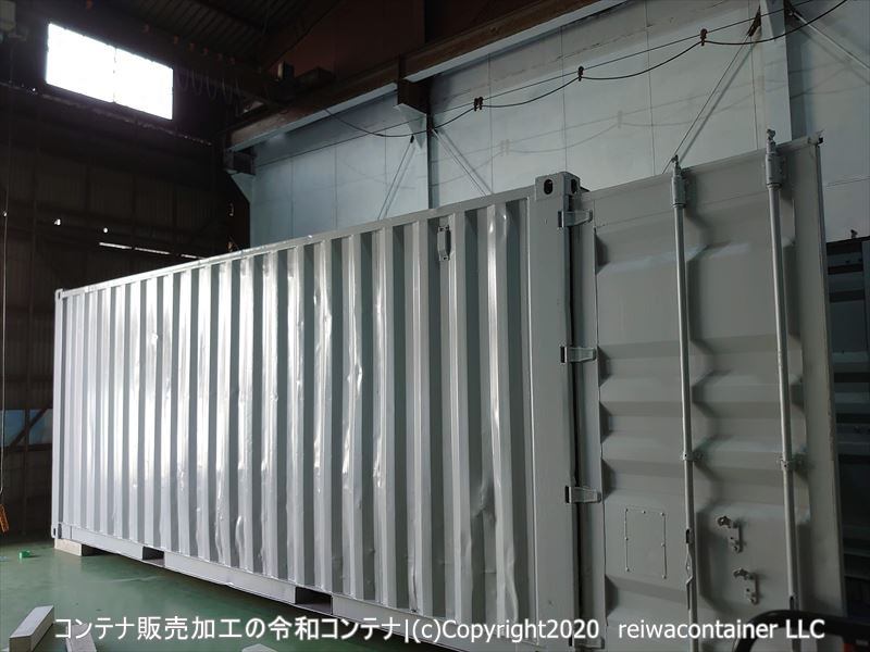 倉庫内に搬入完了の20ft
