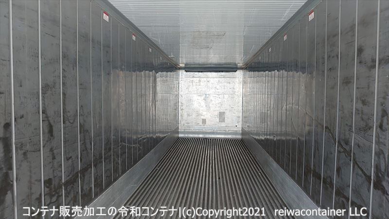 40ftリーファーコンテナの庫内です。
